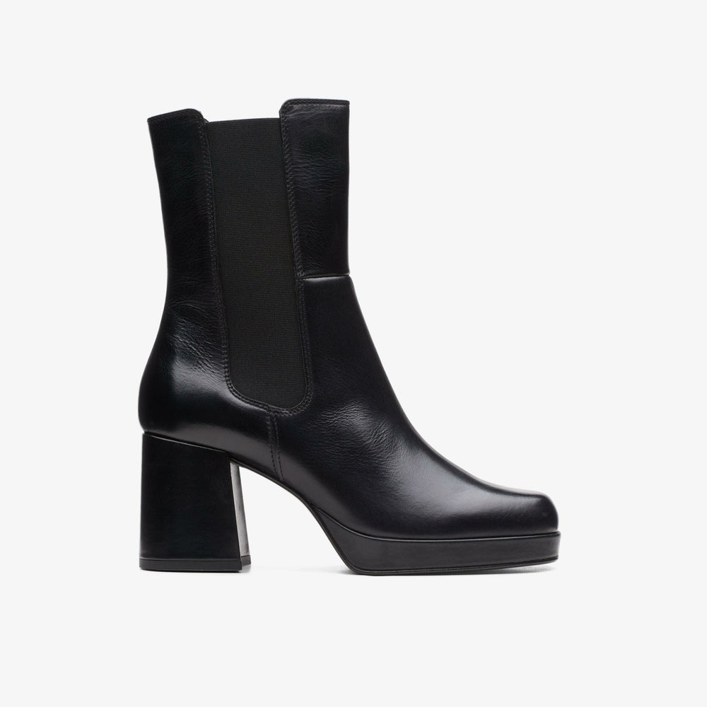 Pique Up Black Leather | Clarks