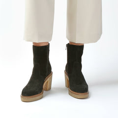 Colden Up Black Suede | Clarks Onsale