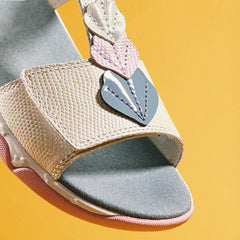 Osian Charm Kid White | Clarks US