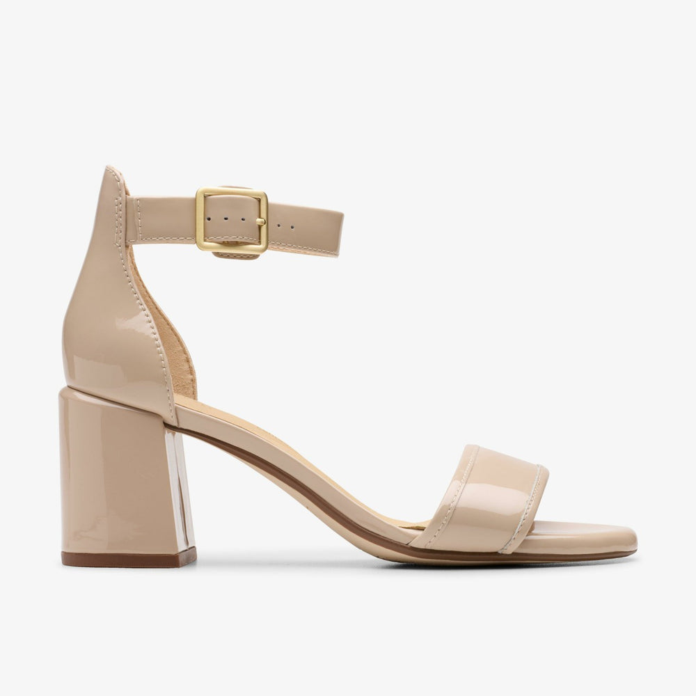 Ezoria Mae Sand Patent | Clarks Discount