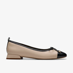 Ubree 15 Poppy Sand Combination | Clarks Discount