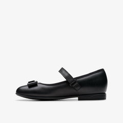Finja Tap Older Black Leather | Clarks For Sale