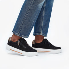 Hollyhock Zip Black Nubuck | Clarks Onsale