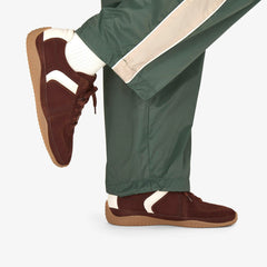 Meridor Lo Brown Suede | Clarks
