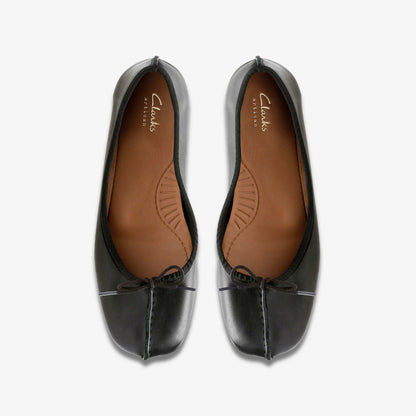 Freckle Ice Black Leather | Clarks US