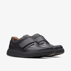 Un Abode Strap Loafer Black Leather | Clarks