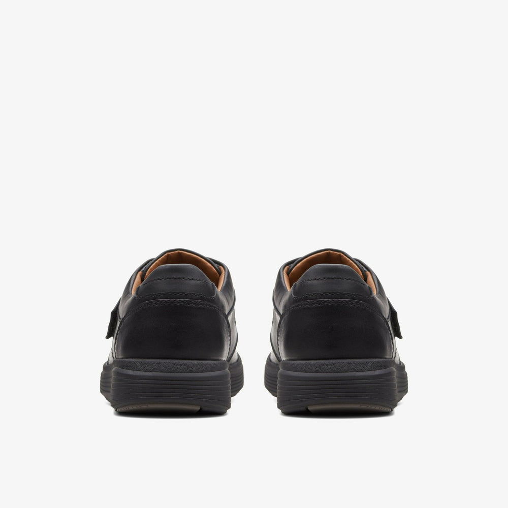 Un Abode Strap Loafer Black Leather | Clarks