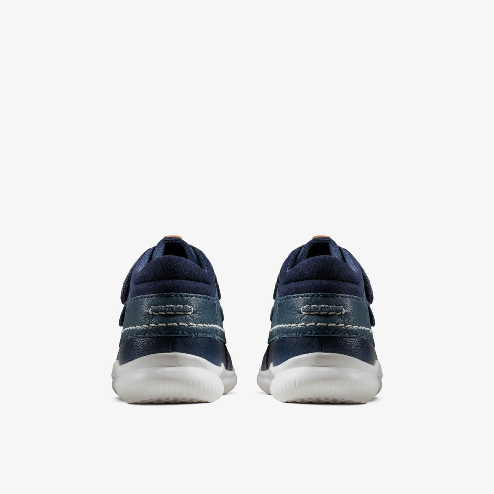 Crest Tuktu Toddler Navy Leather | Clarks Onsale