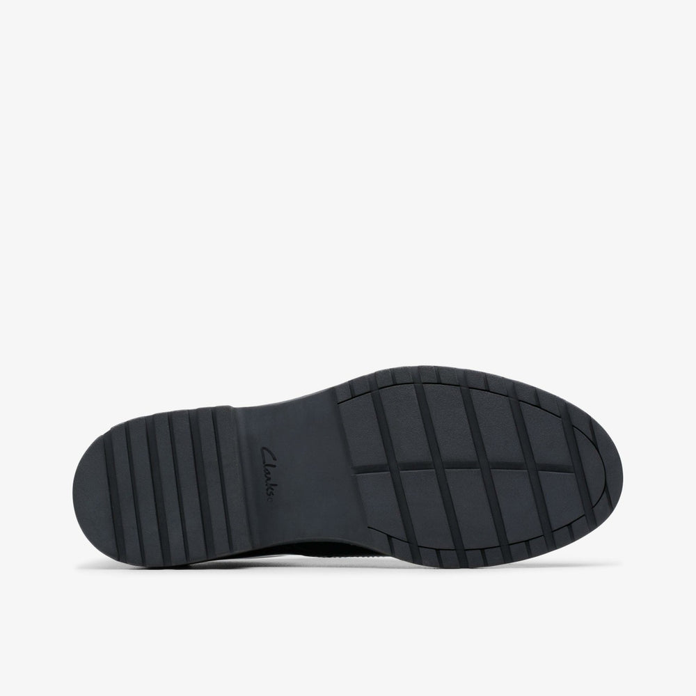 Loxham Brogue Youth Black Patent | Clarks For Sale