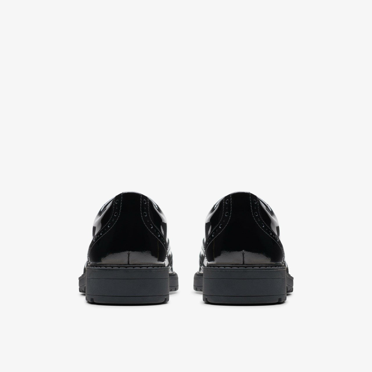 Loxham Brogue Youth Black Patent | Clarks For Sale