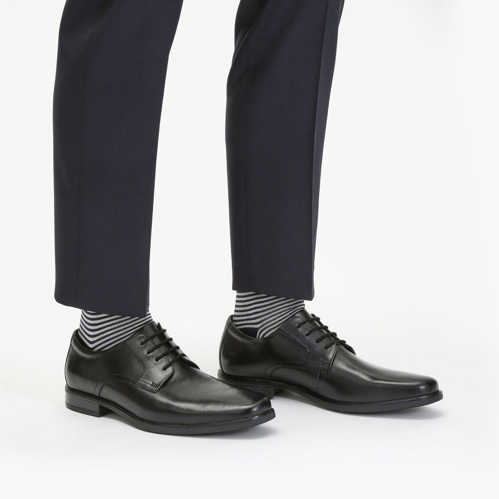 Howard Walk Black Leather | Clarks Discount