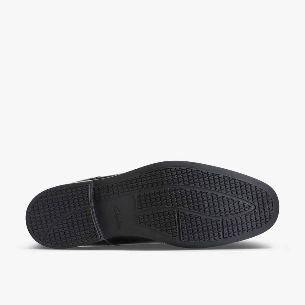 Howard Walk Black Leather | Clarks Discount