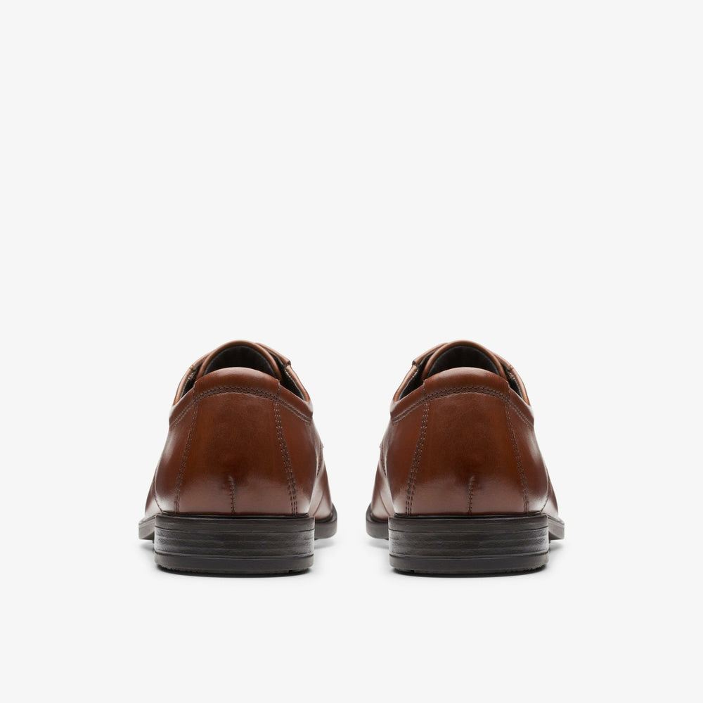 Howard Walk Dark Tan Leather | Clarks Sale