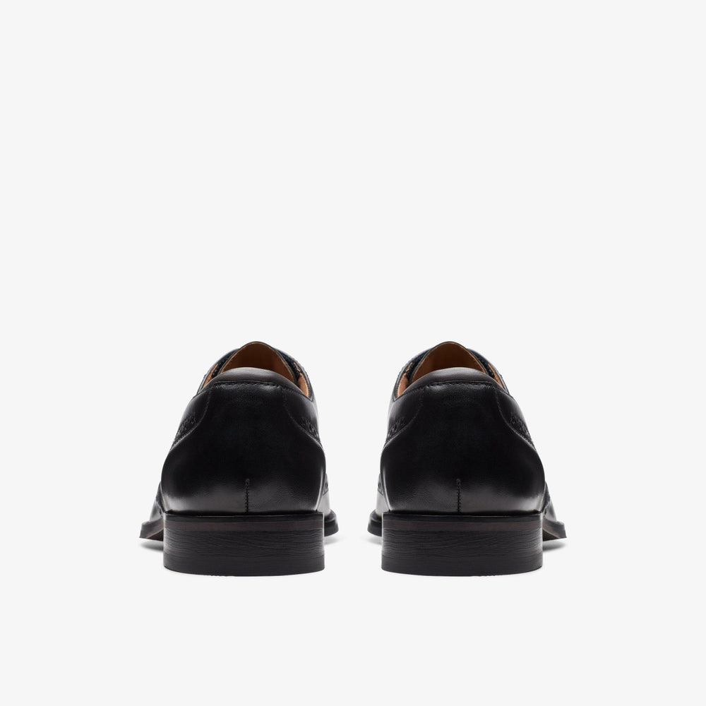 Craft Arlo Limit Brogue Black Leather | Clarks Sale