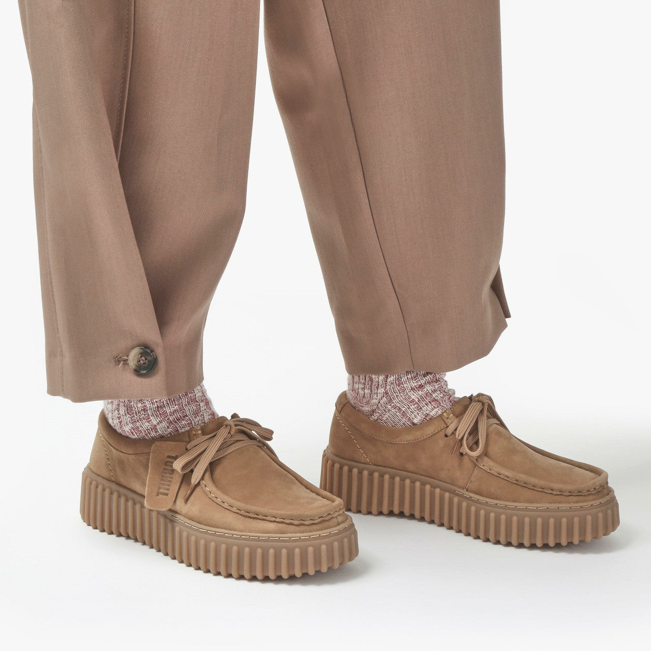 Torhill Bee Light Tan Nubuck | Clarks Onsale