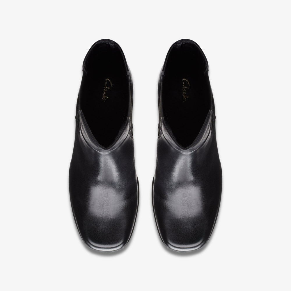 Pique Up Black Leather | Clarks