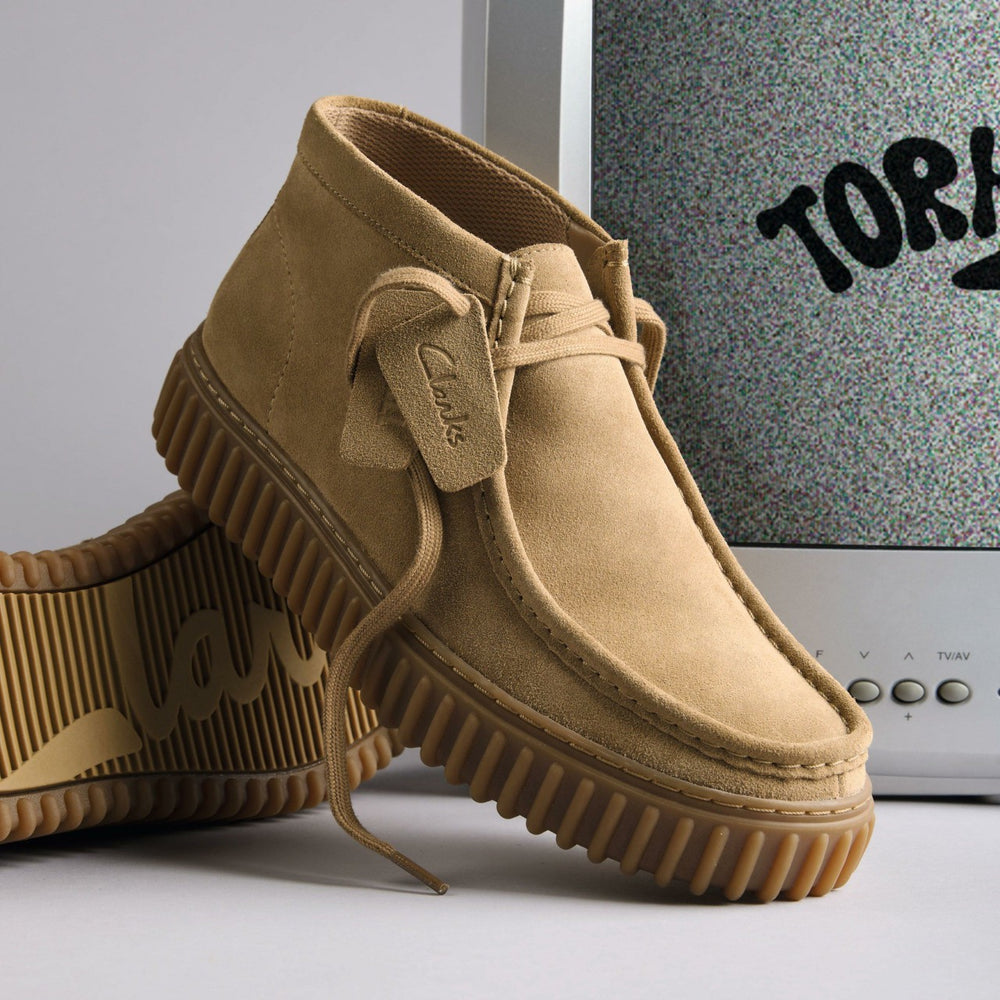 Torhill Hi Dark Sand Suede | Clarks Onsale
