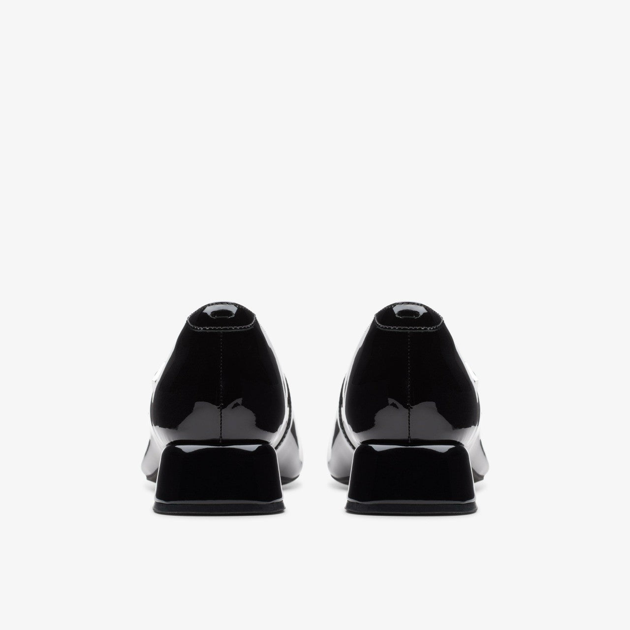 Daiss 30 Shine Black Patent | Clarks Discount