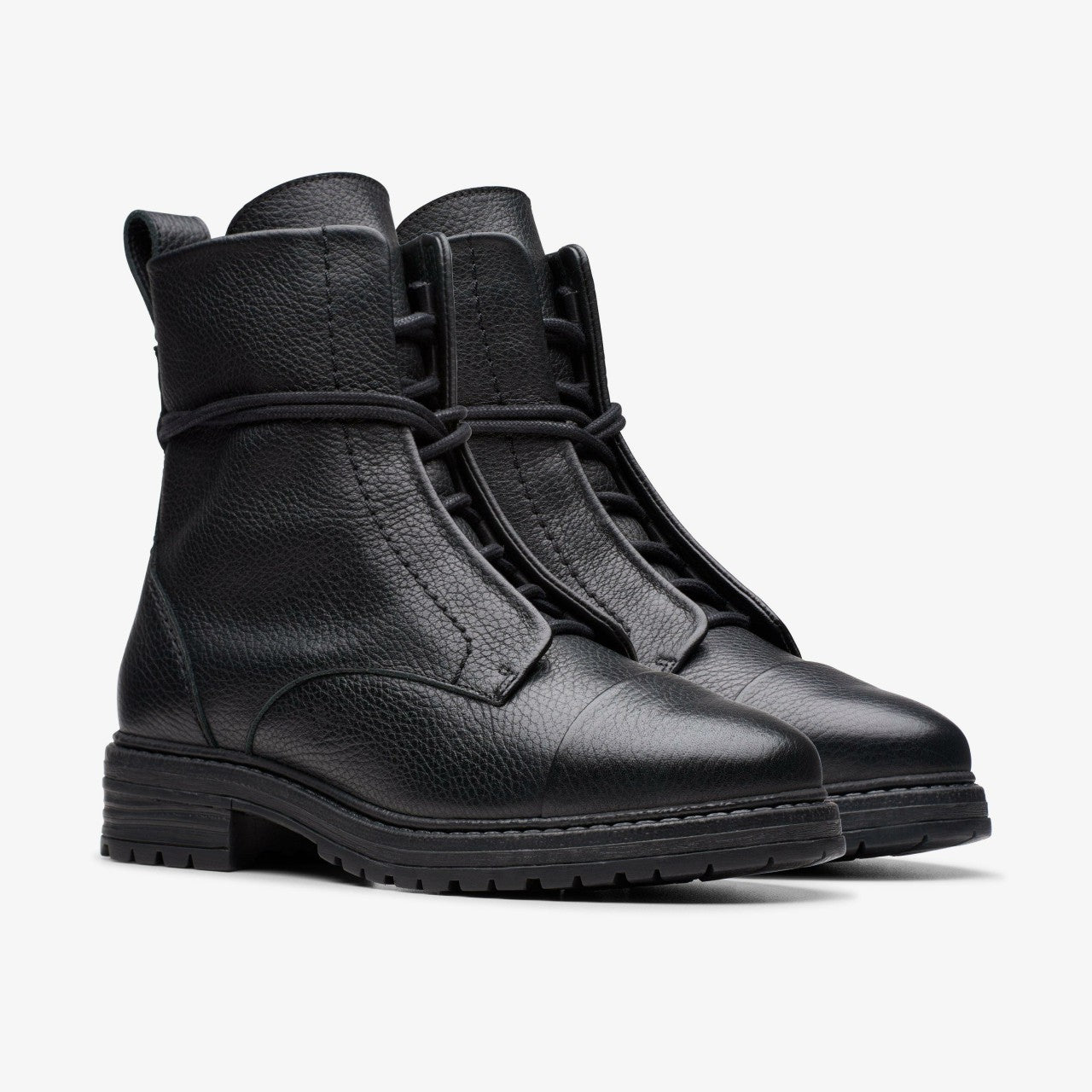 Rixley Lace Black Leather | Clarks Onsale