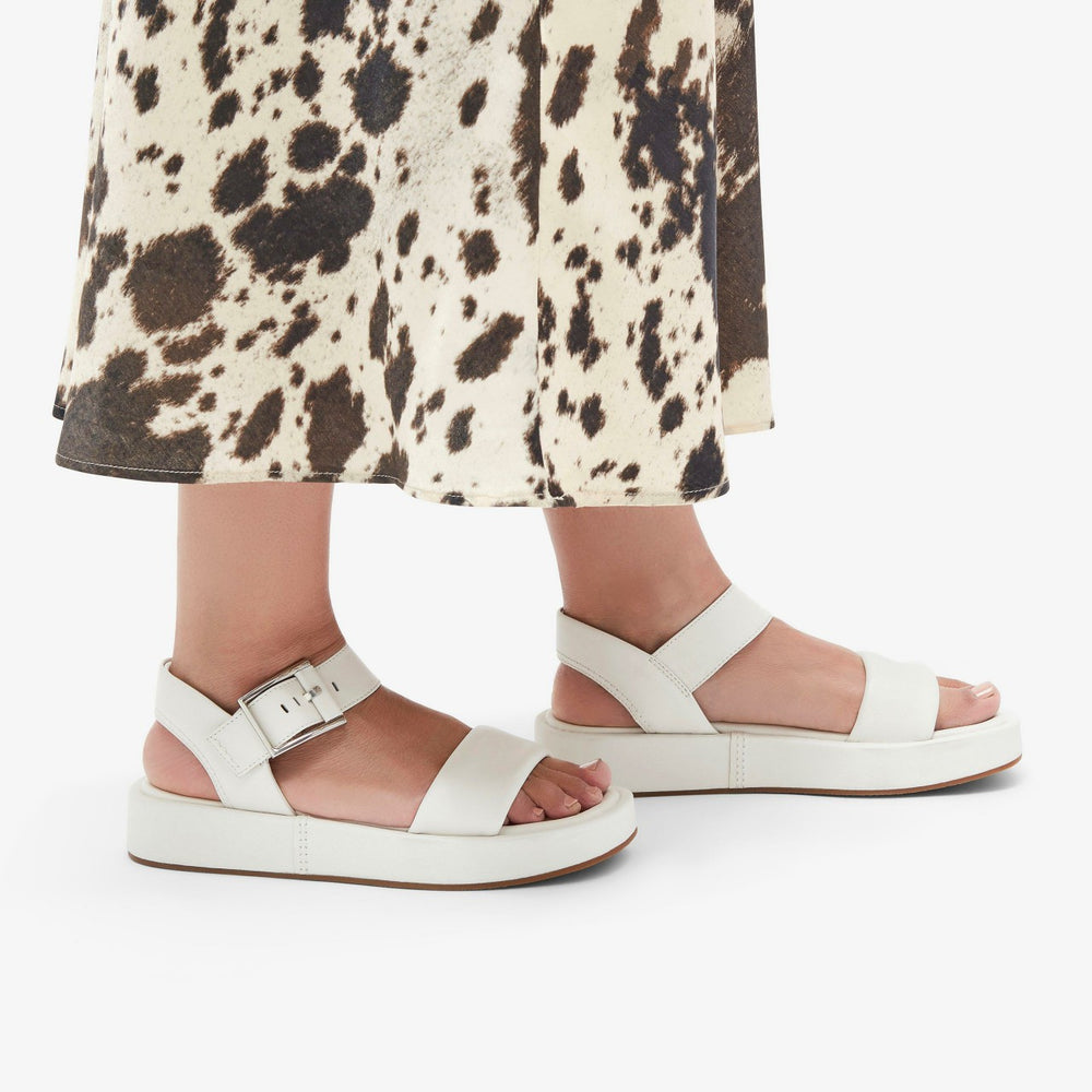 Alda Strap Off White Leather | Clarks Onsale