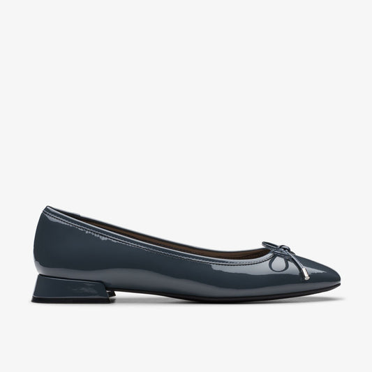 Ubree 15 Step Navy Patent | Clarks Sale