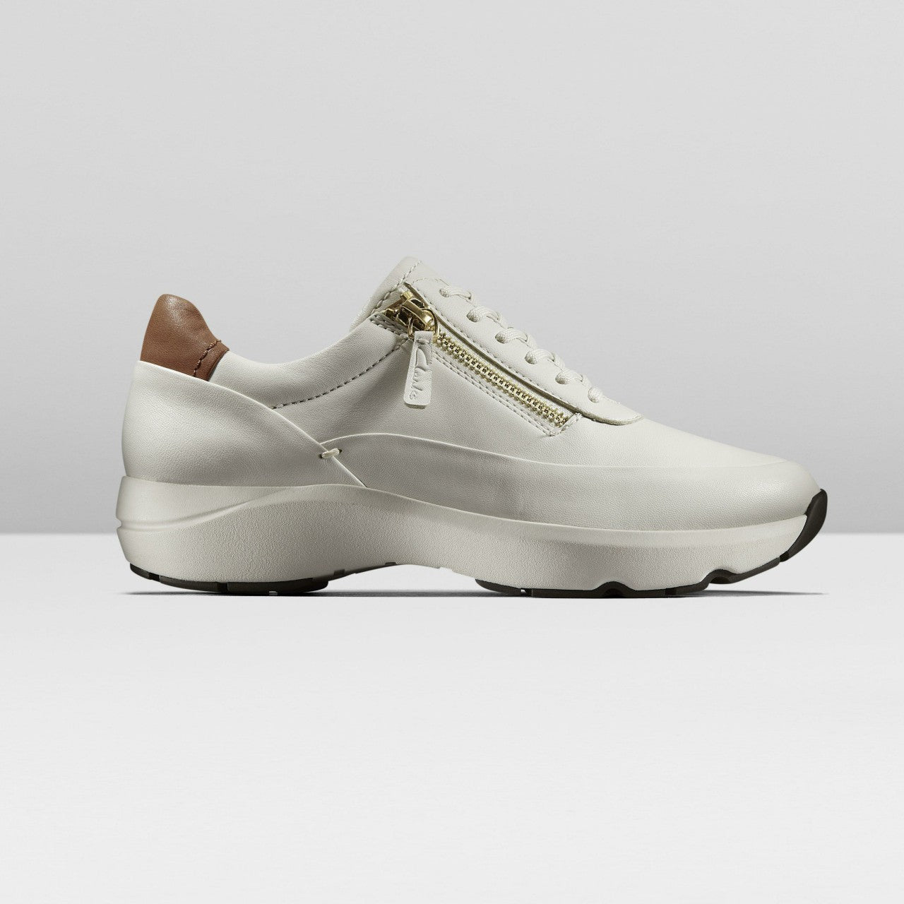 Tivoli Zip Off White Leather | Clarks US