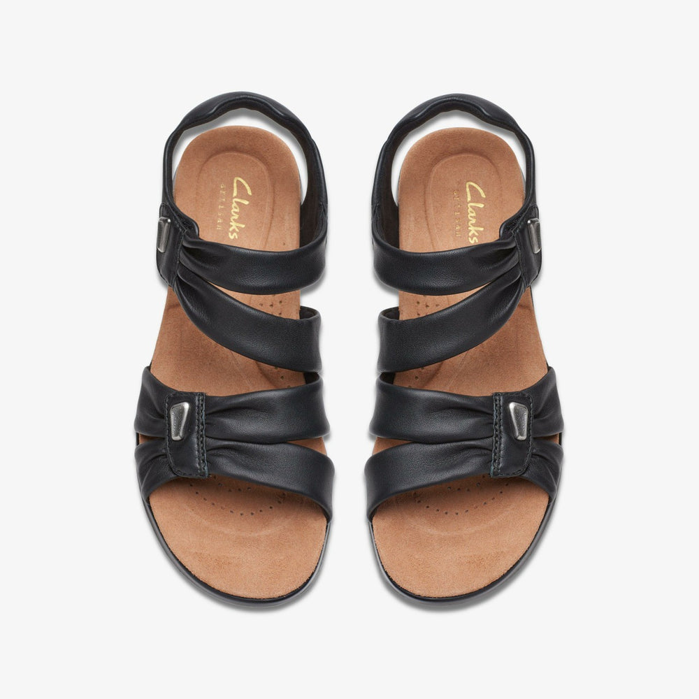Kitly Ave Black Leather | Clarks US