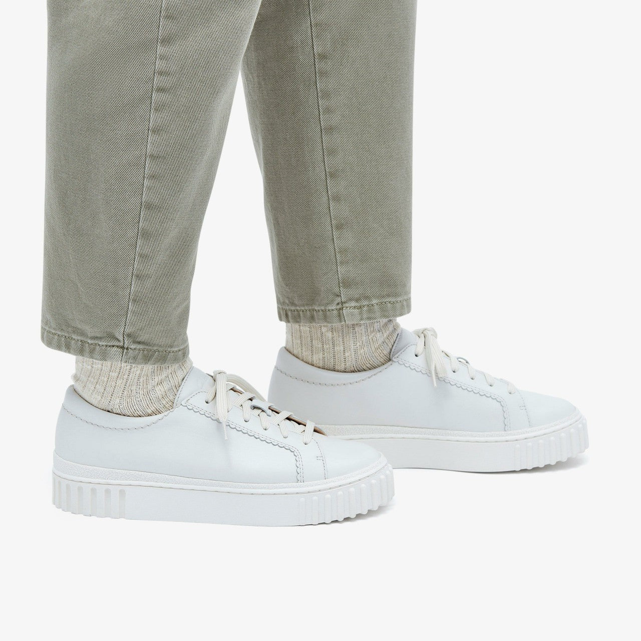 Mayhill Walk Off White Leather | Clarks Onsale
