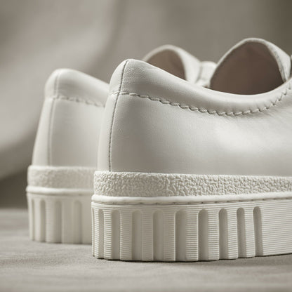 Mayhill Walk Off White Leather | Clarks Onsale