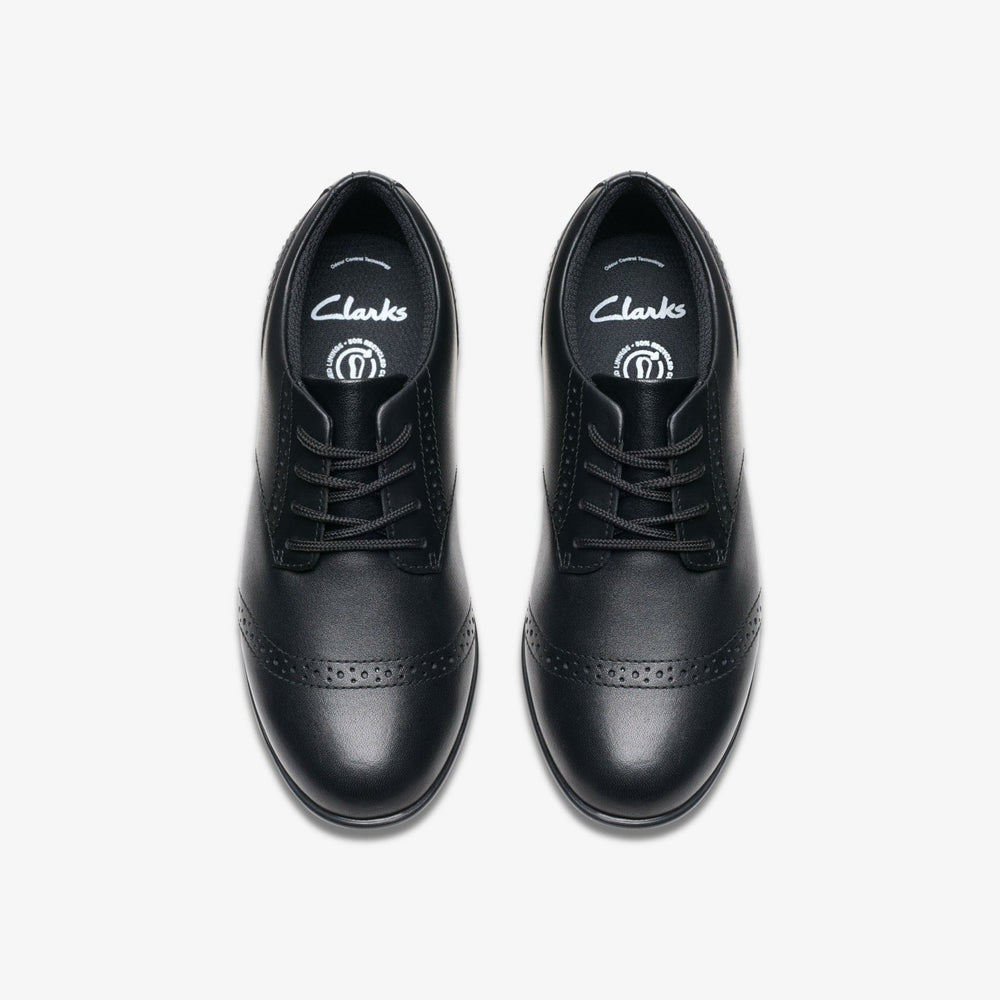 Finja Brogue Older Black Leather | Clarks US