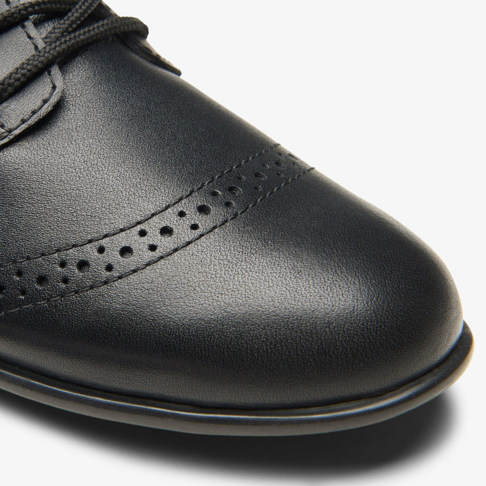 Finja Brogue Older Black Leather | Clarks US