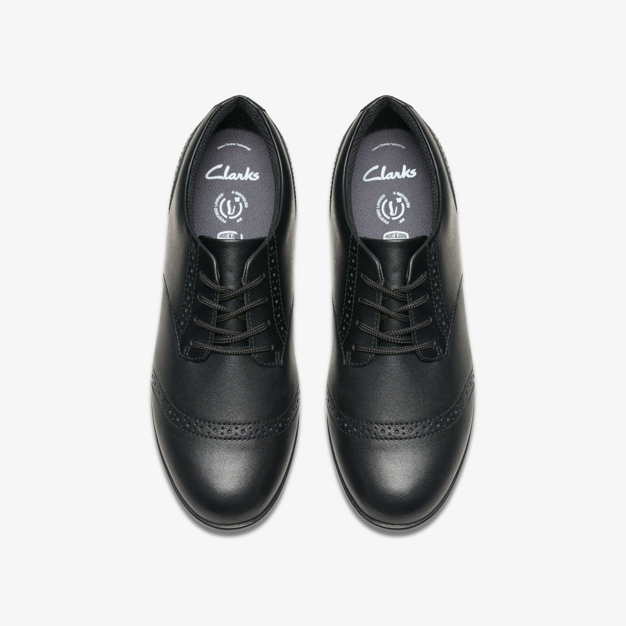 Finja Brogue Youth Black Leather | Clarks Discount
