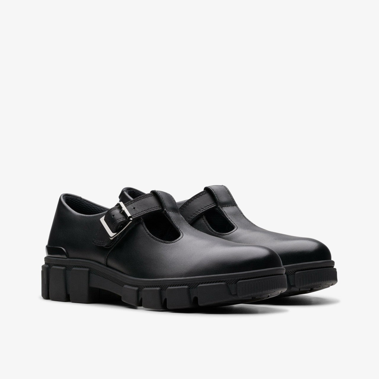 Evyn Bar Youth Black Leather | Clarks Discount