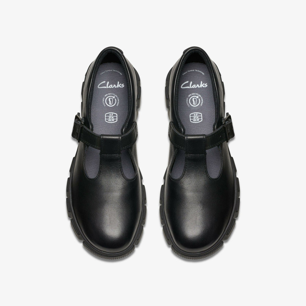Evyn Bar Youth Black Leather | Clarks Discount