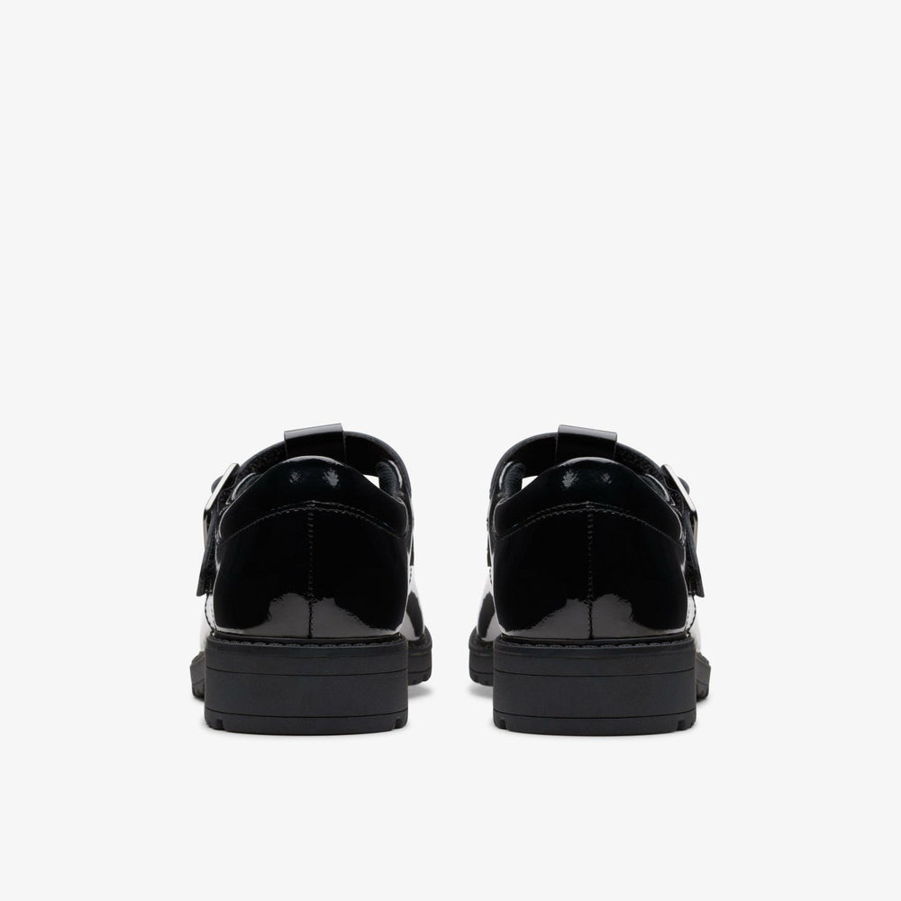 Loxham Bar Youth Black Patent | Clarks US