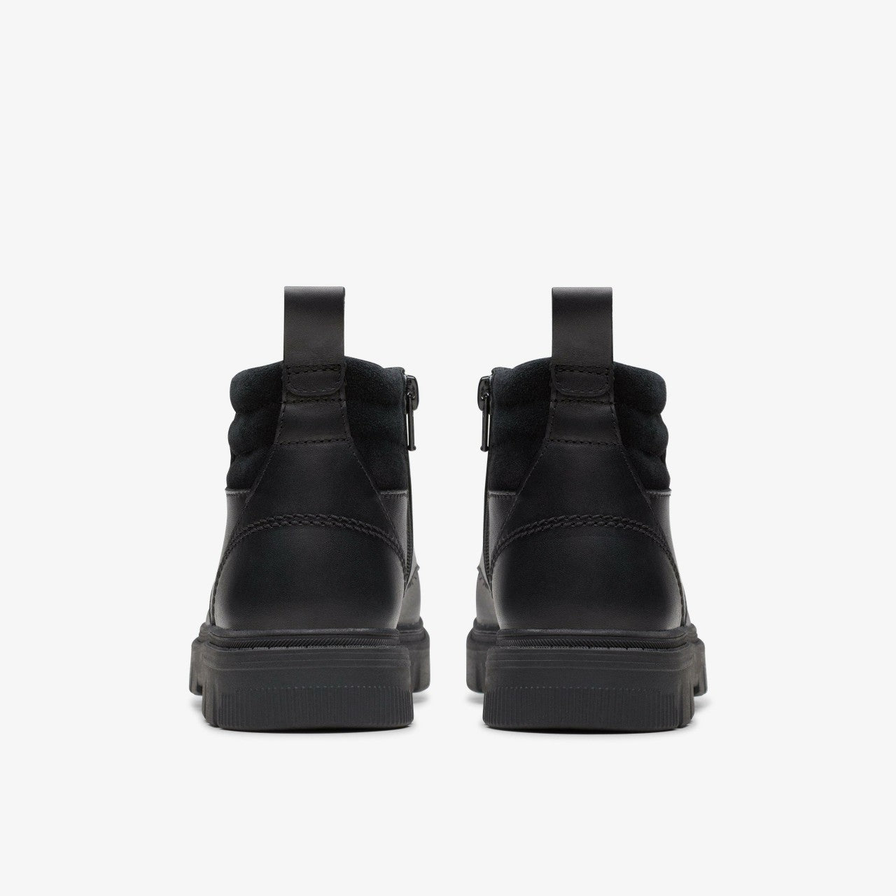 Lorcam Trail Youth Black Leather | Clarks