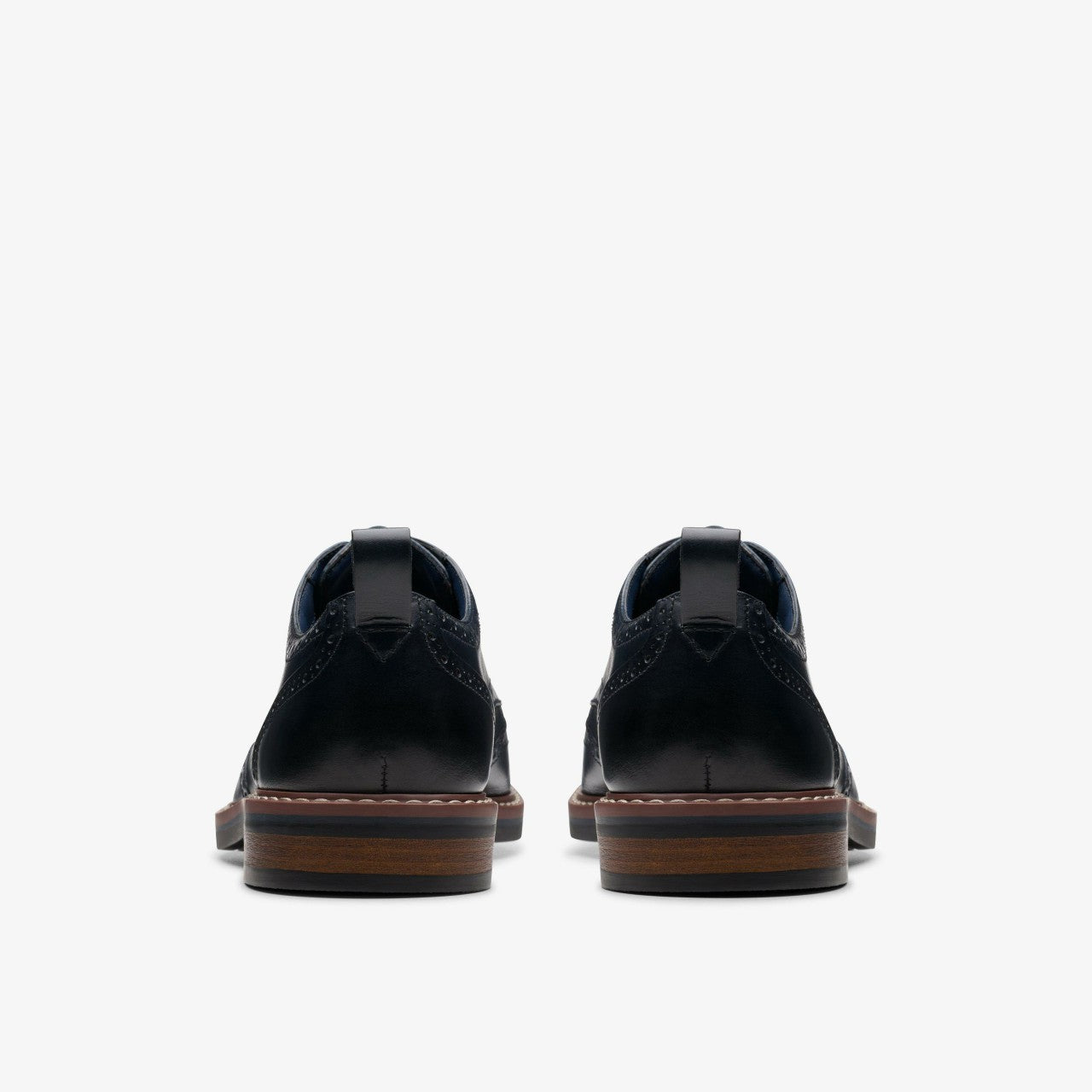 Aldwin Limit Brogue Navy Leather | Clarks Onsale