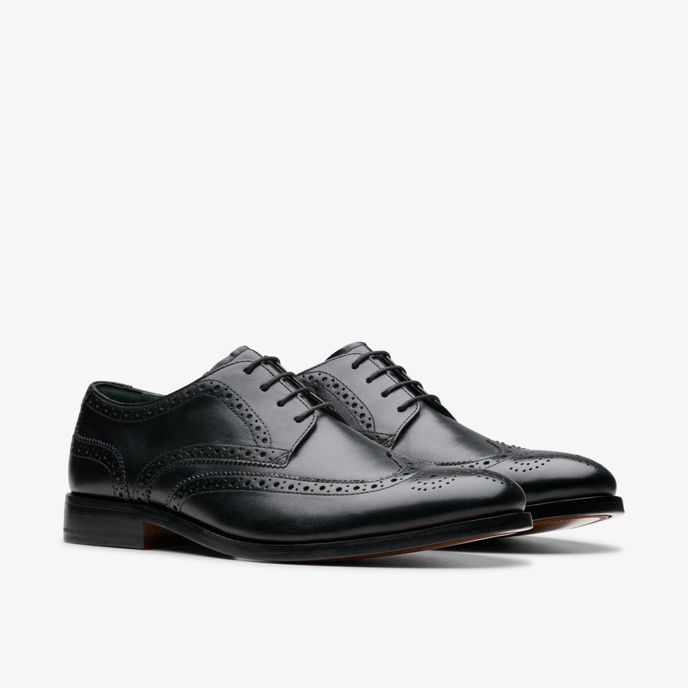 Craft James Tip Brogue Black Leather | Clarks Onsale