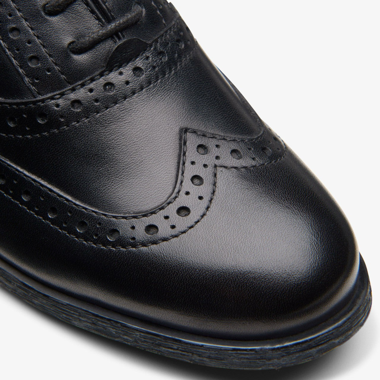 Havisham Oak Black Leather | Clarks Onsale