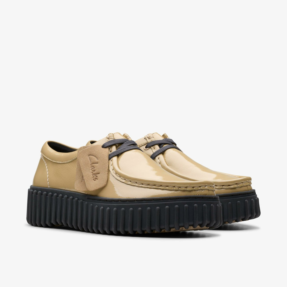 Torhill Bee Beige Patent | Clarks Discount