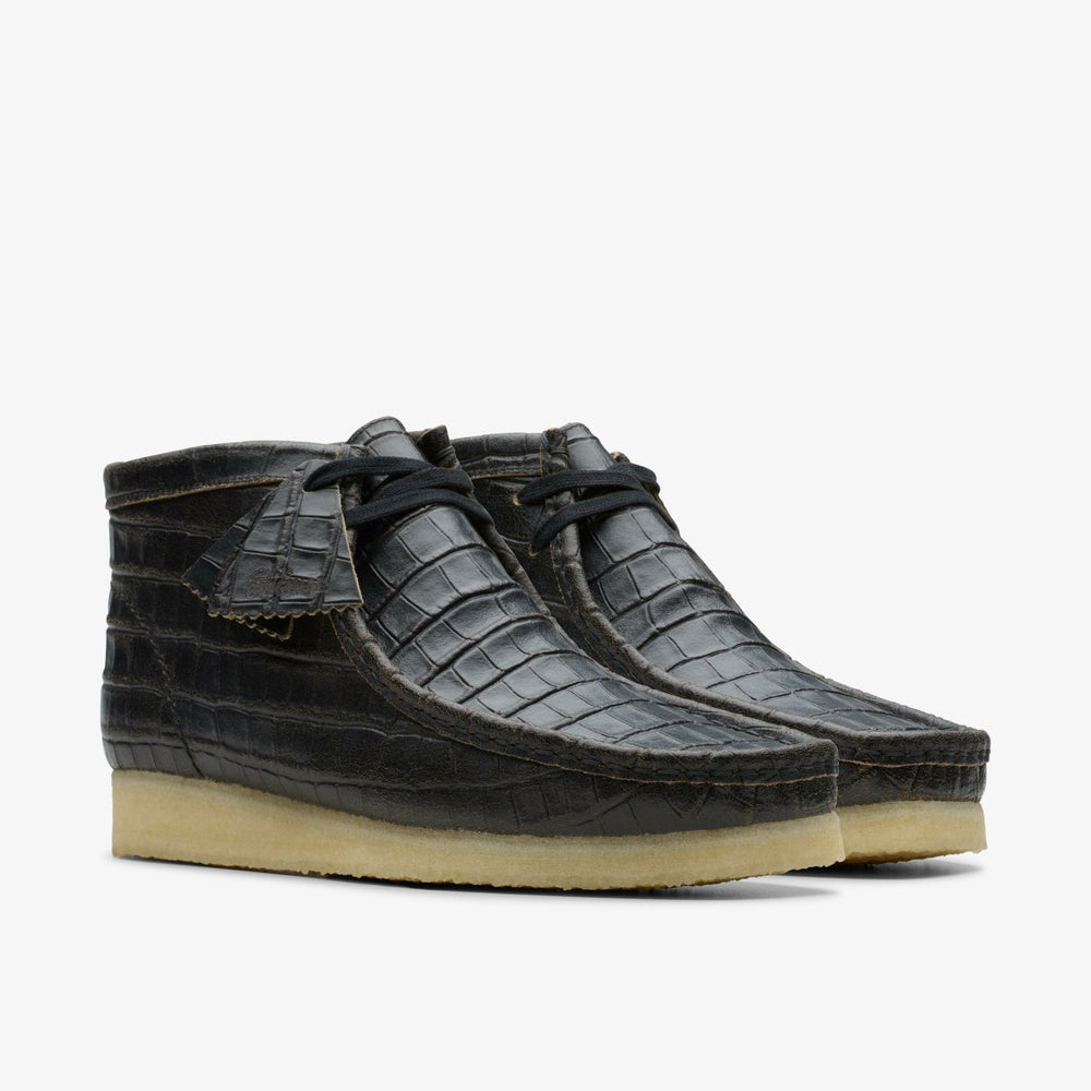 Wallabee Boot Black Crocodile Distress | Clarks Sale