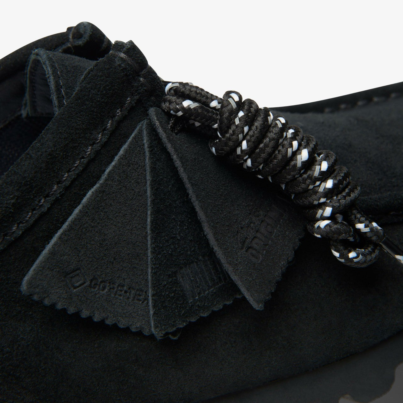 Wallabee GORE-TEX Black Suede | Clarks Sale