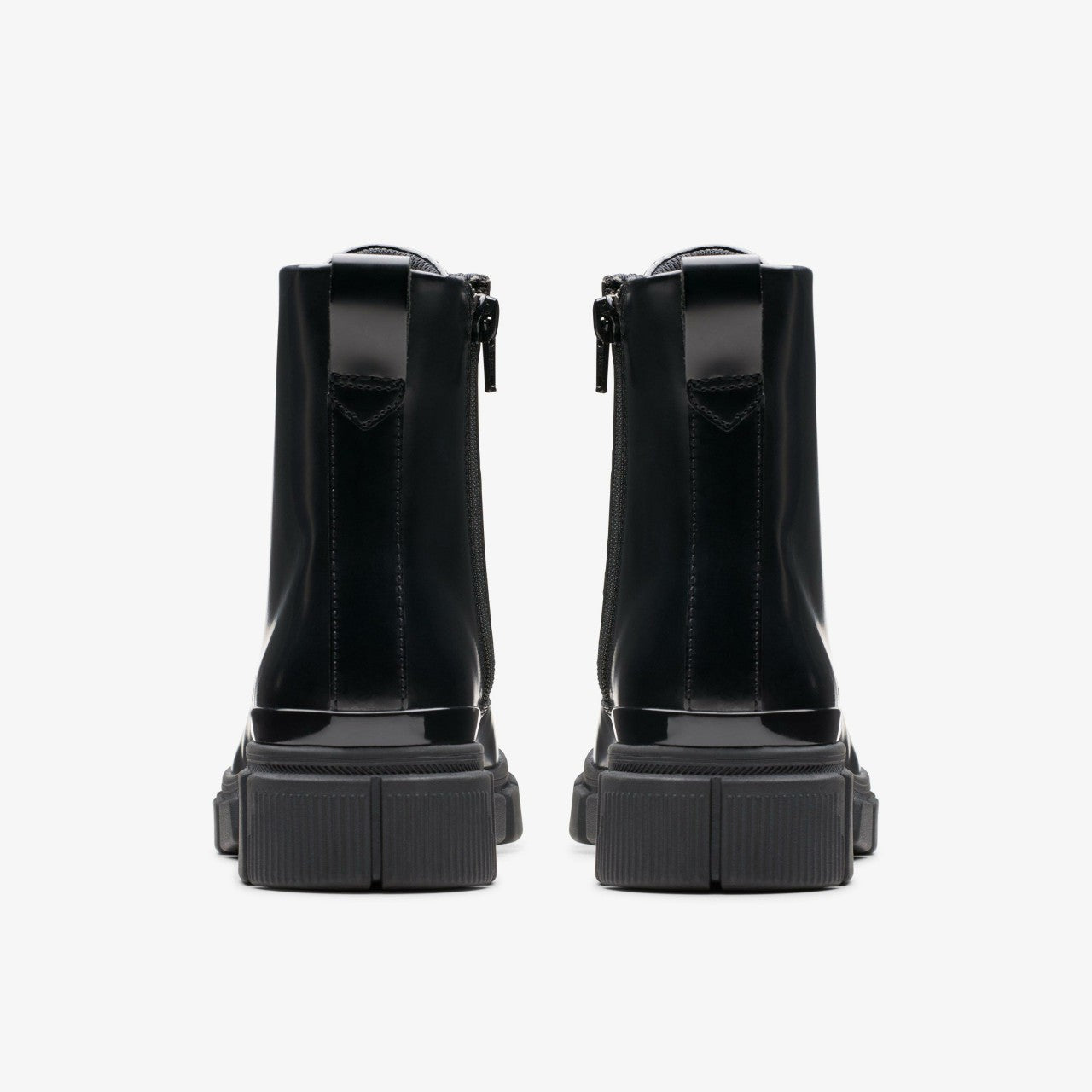 Evyn Top Youth Black | Clarks Onsale