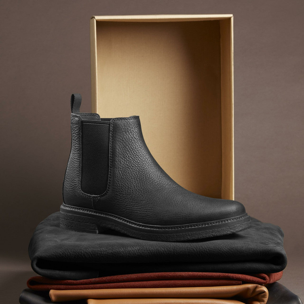 Clarkdale Easy Chelsea Boot Black Leather | Clarks US