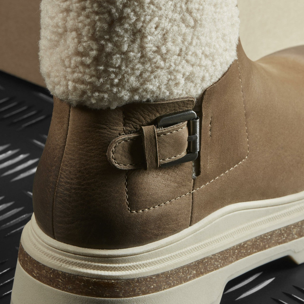 Hencroft Madi Waterproof Dark Sand Warmlined | Clarks Onsale