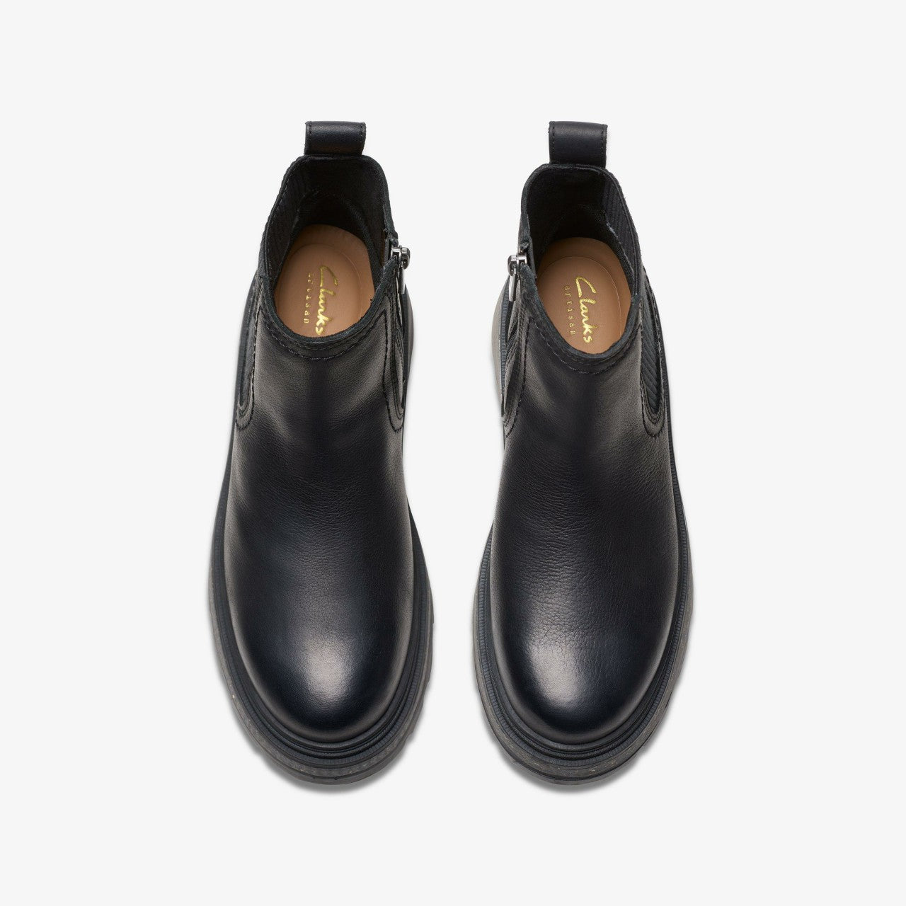 Hencroft Step Waterproof Black Leather | Clarks Onsale