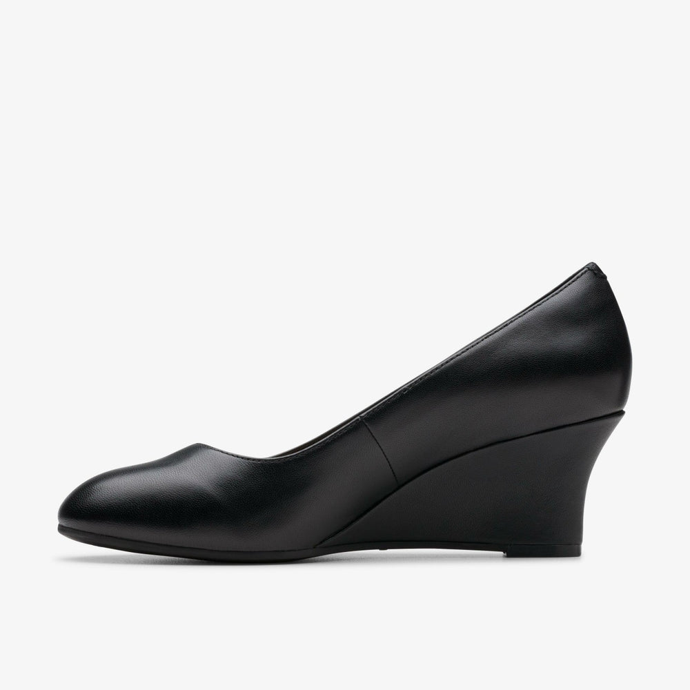 Olivette Pearl Black Leather | Clarks Onsale