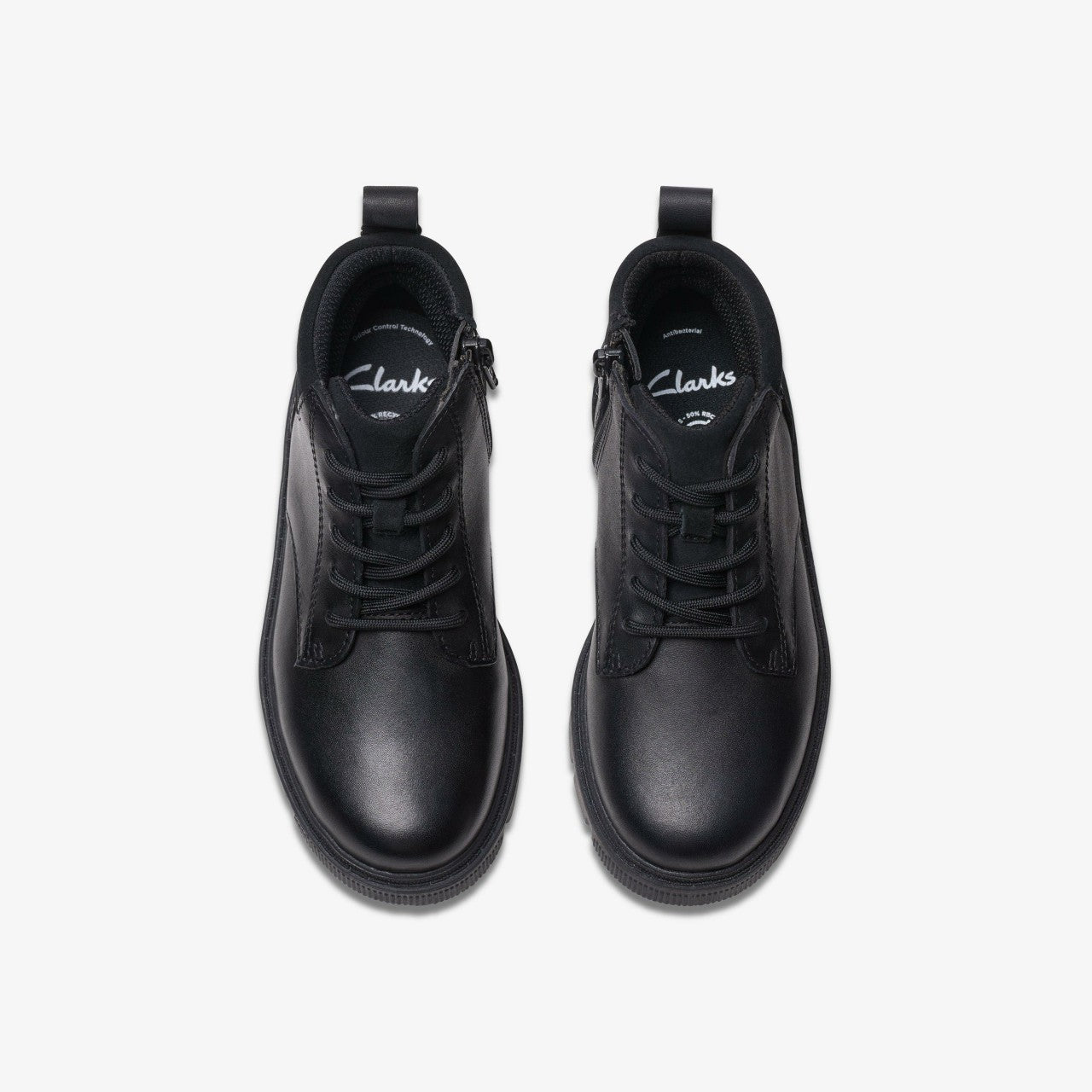Lorcam Trail Kid Black Leather | Clarks Onsale