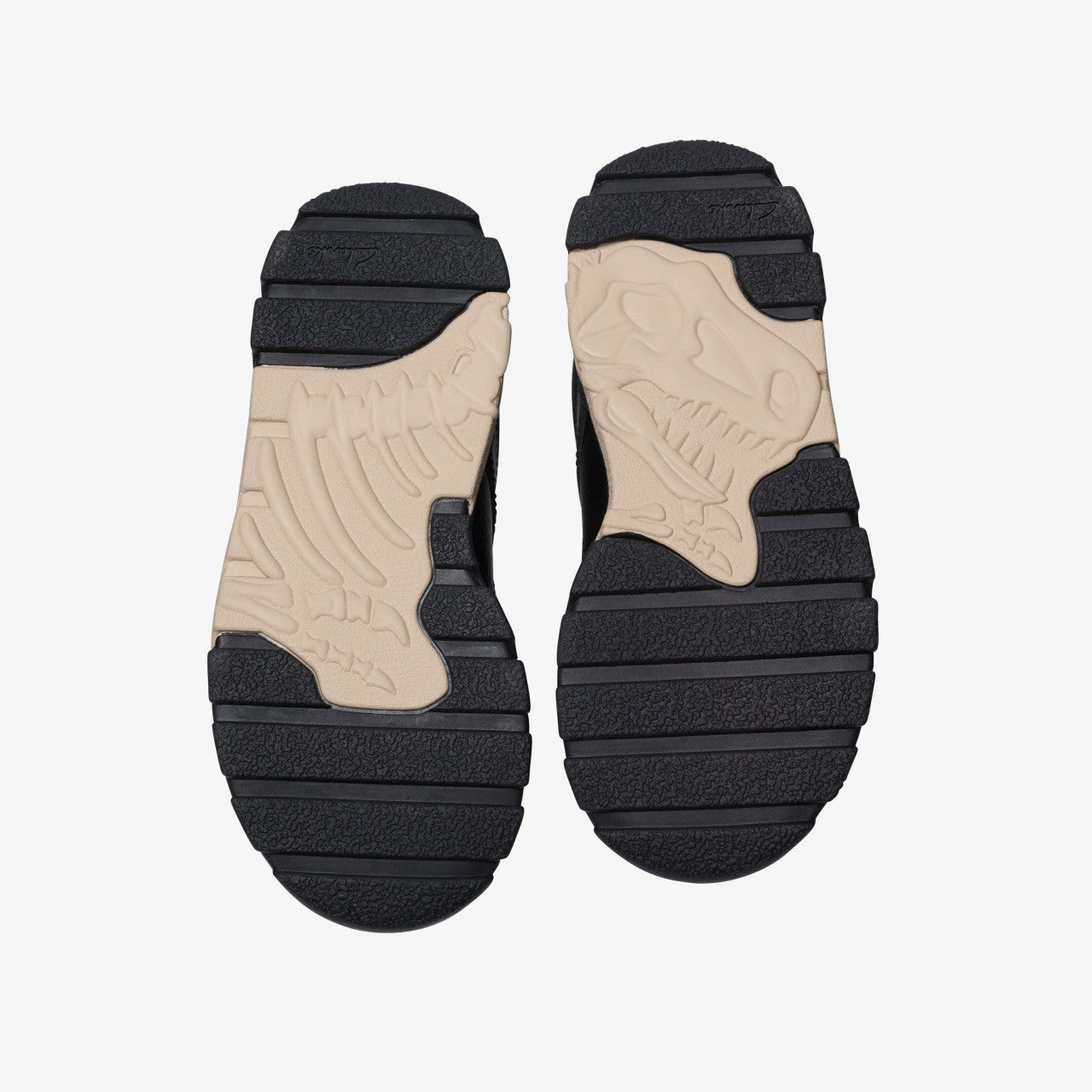Lorcam Trail Kid Black Leather | Clarks Onsale