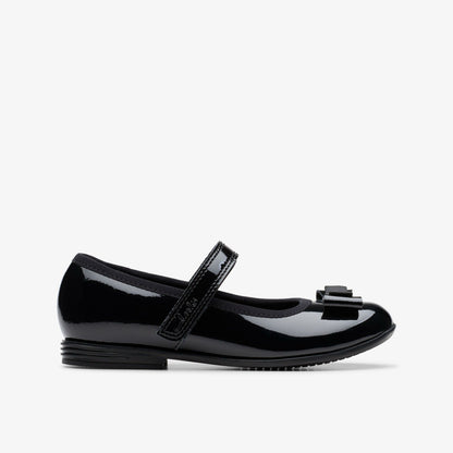 Finja Tap Kid Black Patent | Clarks Sale